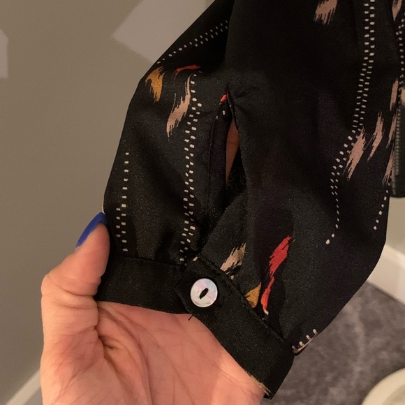 Black Patterned Dress Shirt - Picture 2 of 3